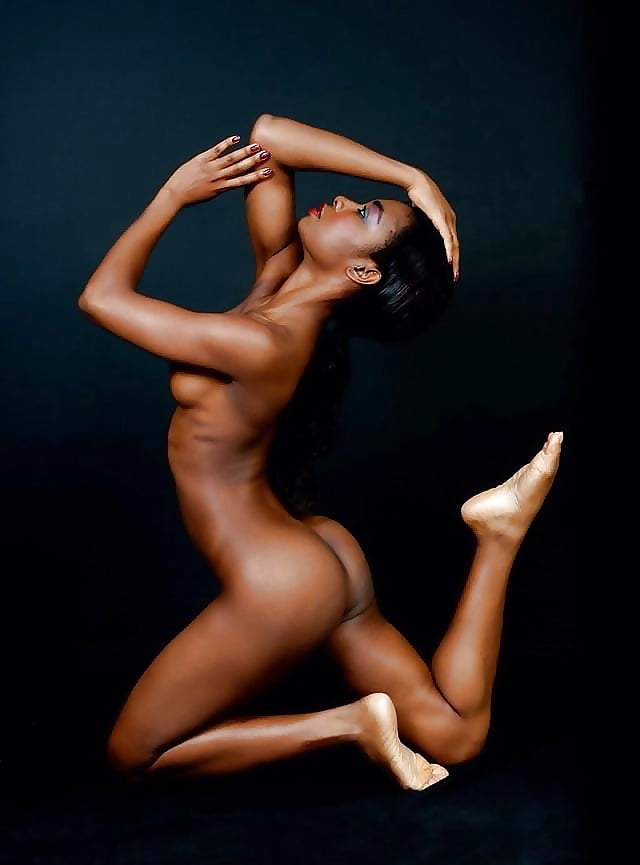 Ebony nude dance