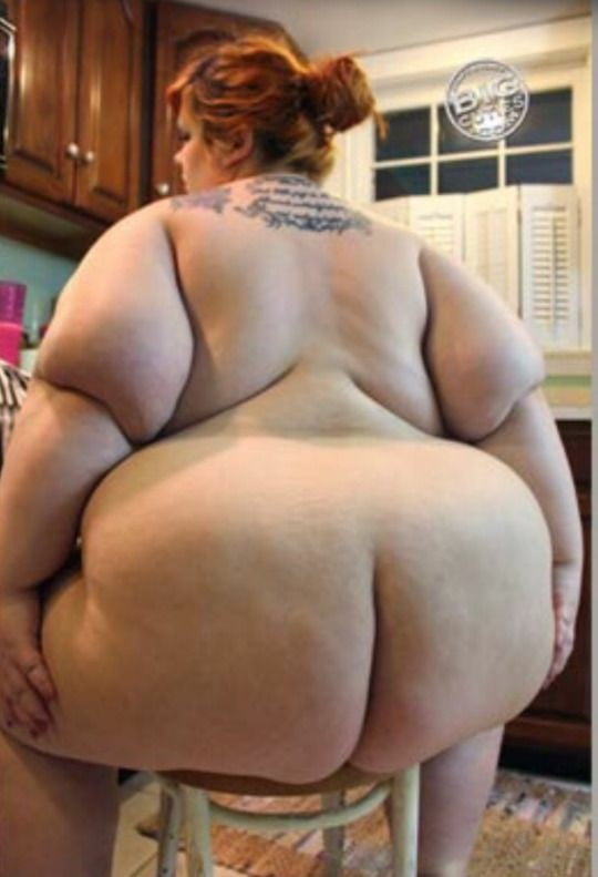 Bbw Huge Hips Big Ass Play Thighs Wide Hips Bbw Shorts And Nude Min