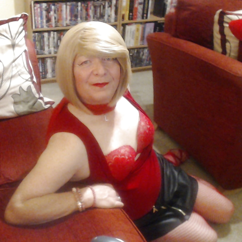 See And Save As Linda In Leather Mini Skirt And Red Fishnet Stockings