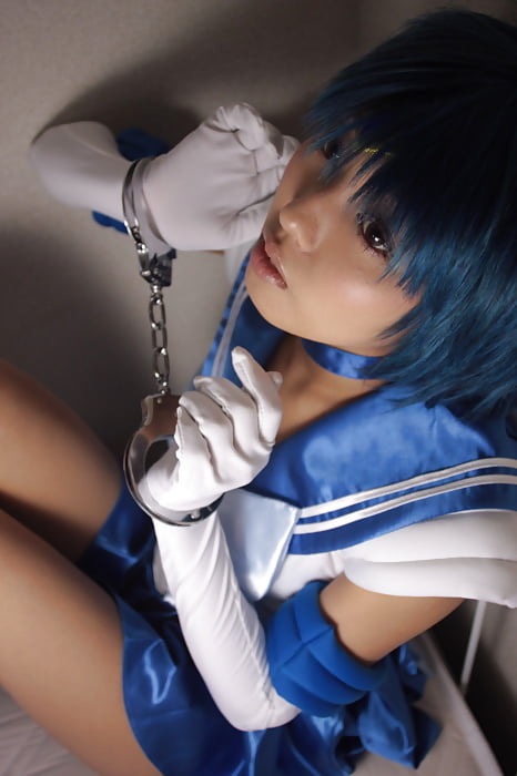 Sexy Sailor Mercury Cosplay Porn Gallery