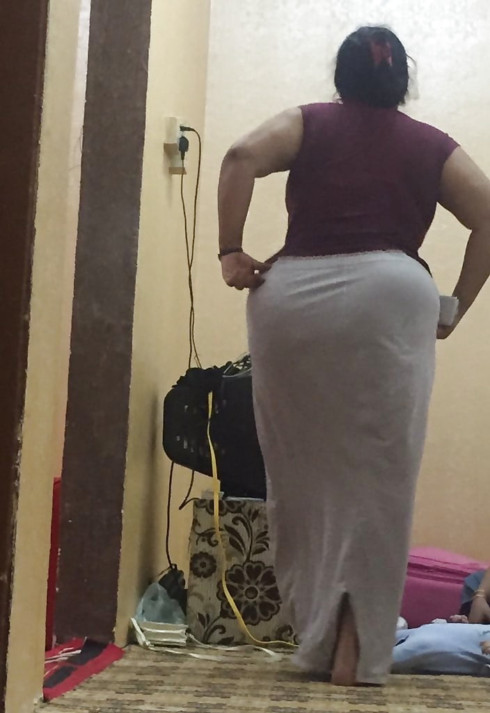 Big ass arab booty milf and cuckold femdom