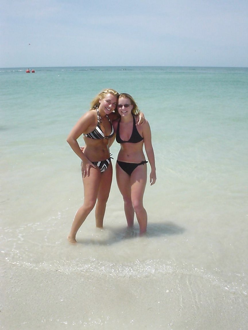 YOUNG BEACH GIRLS2 porn gallery