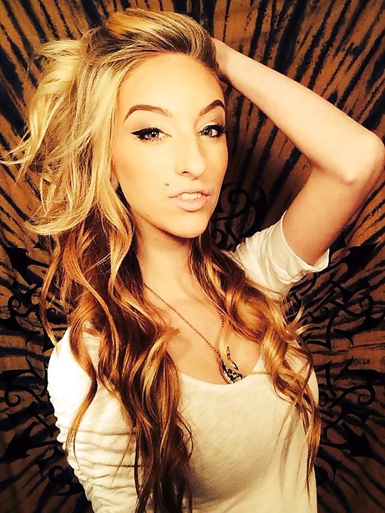 DEMI (NO NUDE) INTRODUCTION! porn gallery