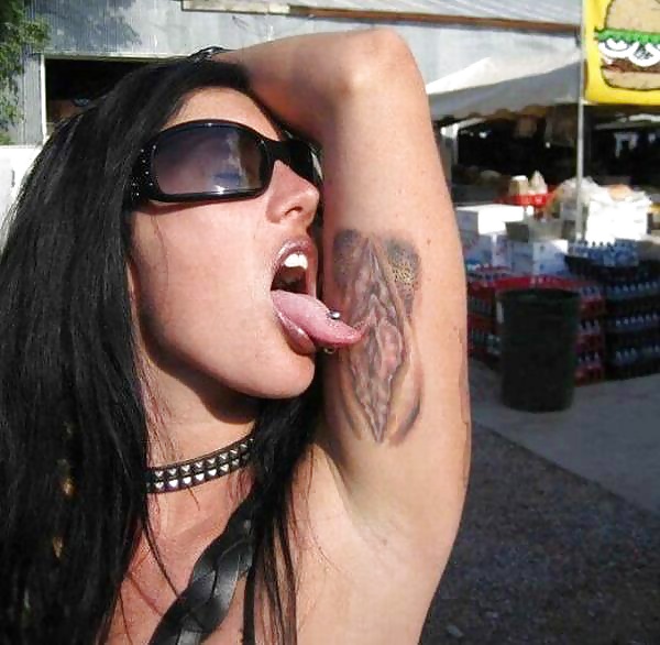 MARTINA PORTOLANO porn gallery