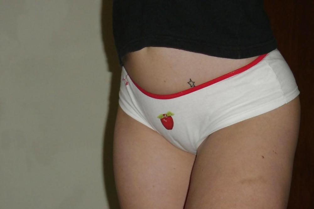 LITTLE AMATEUR SLUTS II porn gallery