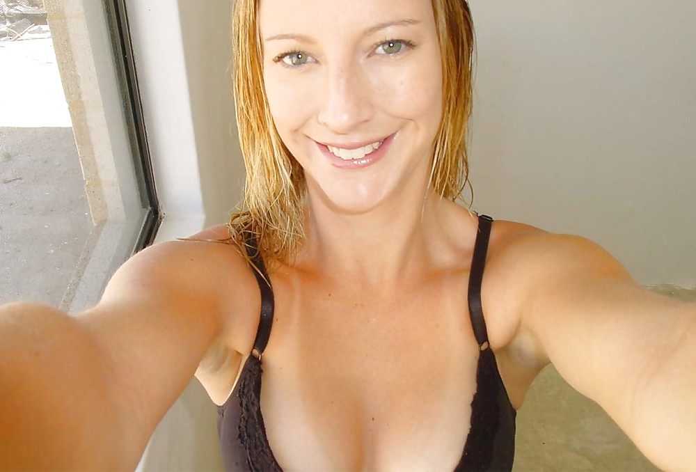 More Nude Amatuers porn gallery