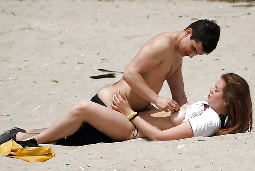 Nude beach sukupuoli julkisesti.