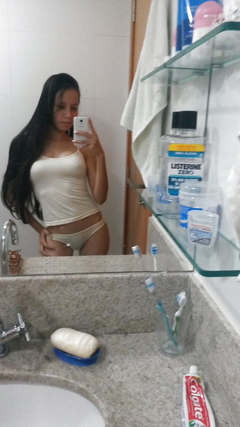 Handpicked Amateurs 261 porn gallery