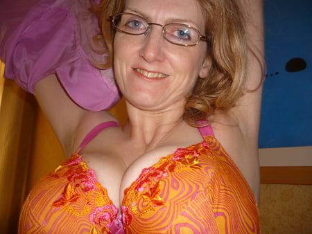 Big Tits Amateur Mature MILF - Wife - GILF - Granny