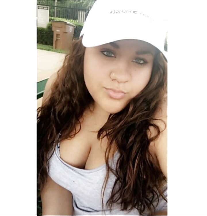 Good looking bitches Big Tits Teens porn gallery