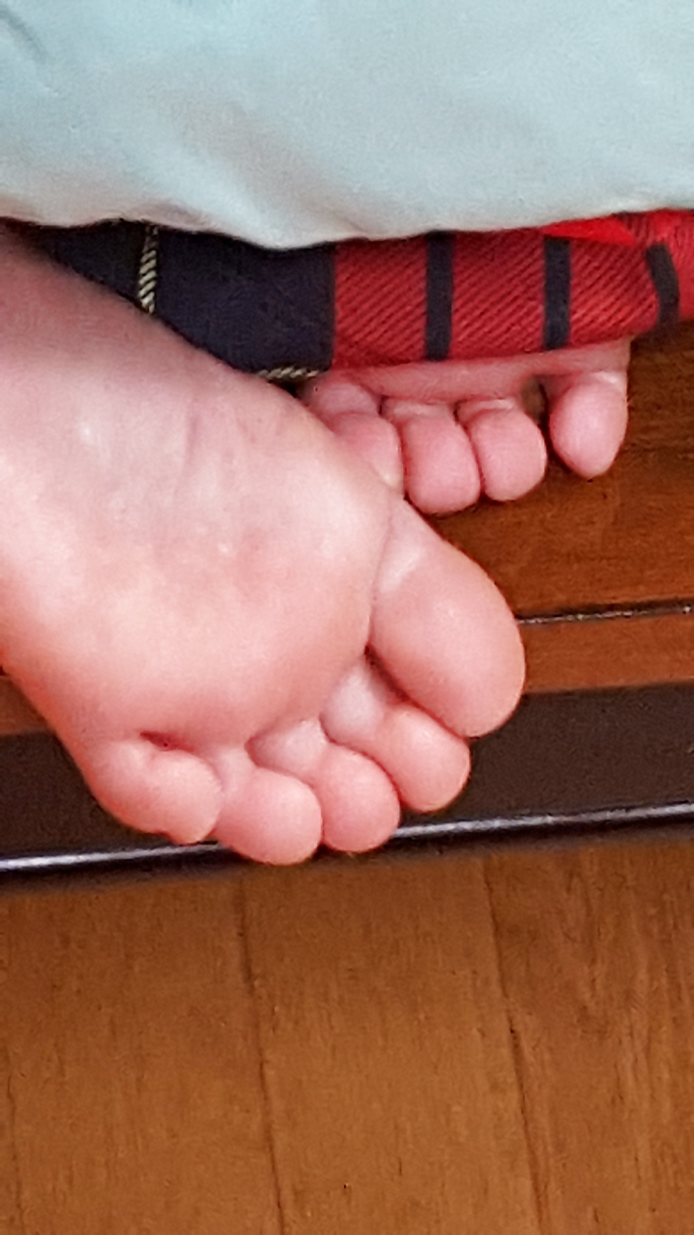 Asian teen feet porn gallery