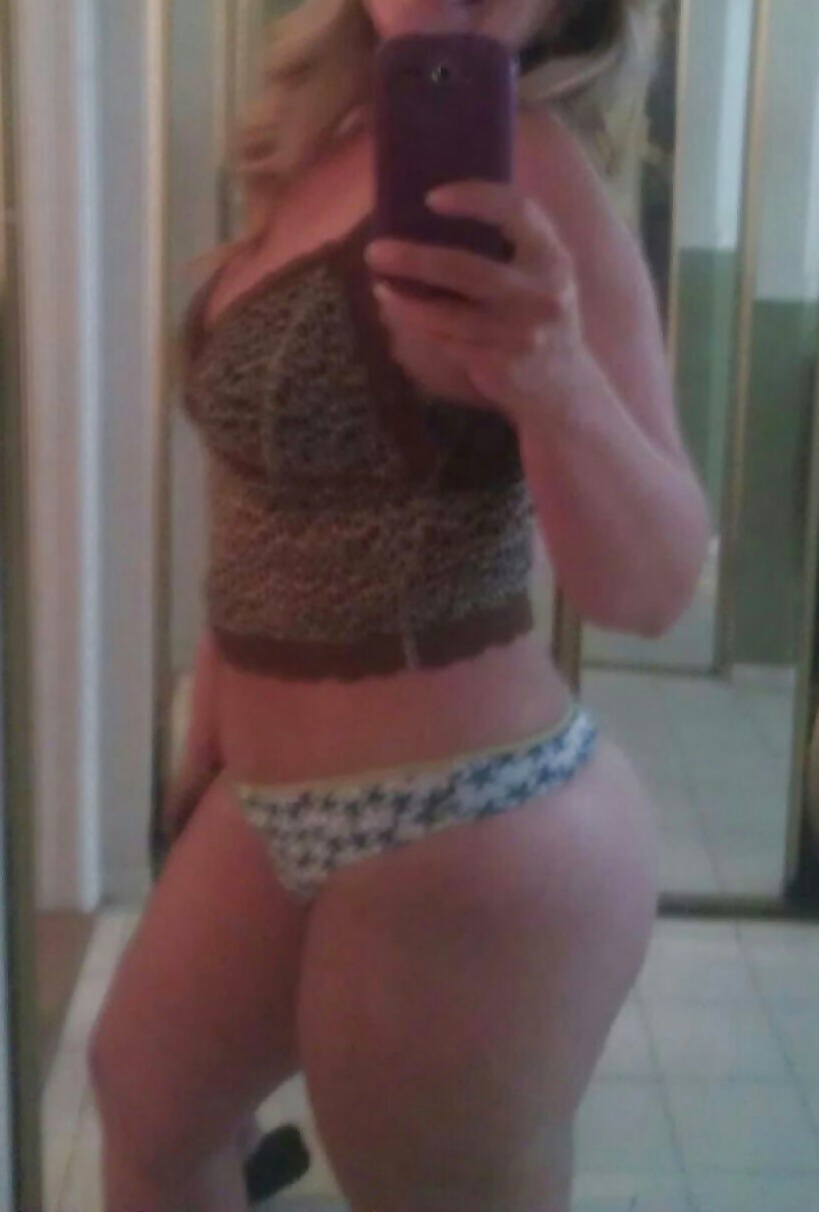 even clothes can't hide these curves porn gallery