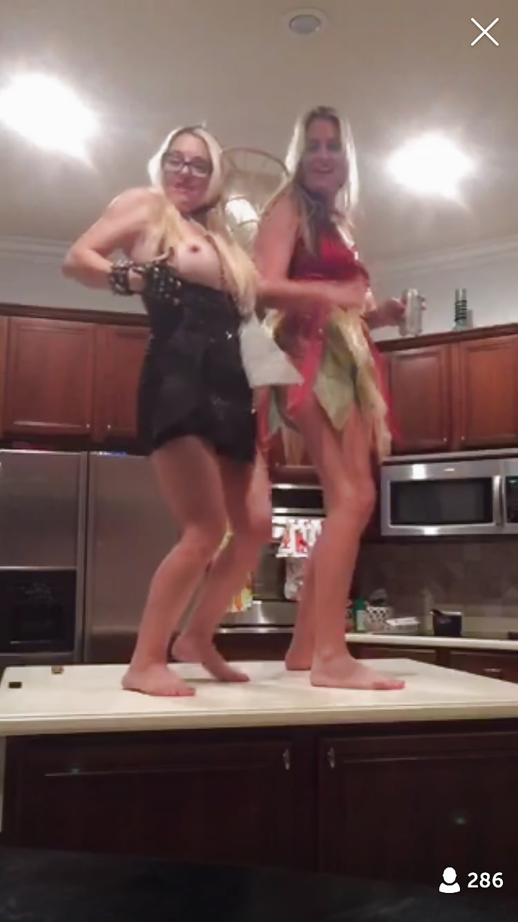 Periscope Girls - January 24 porn gallery