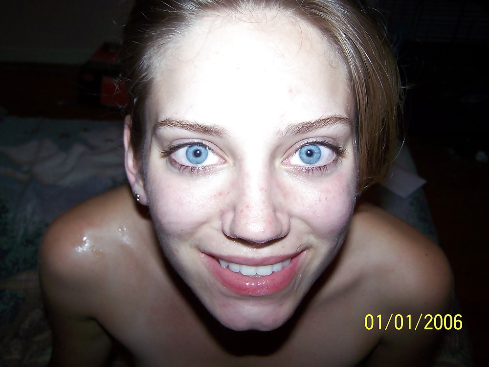 BEAUTIFUL BLUE EYES AND A HORNY PUSSY porn gallery