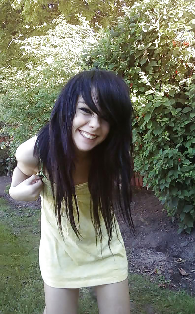 EMO Queen Bailey (NonNude) porn gallery