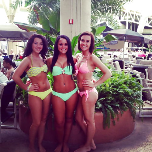 BIKINI TEEN MIX 32 porn gallery