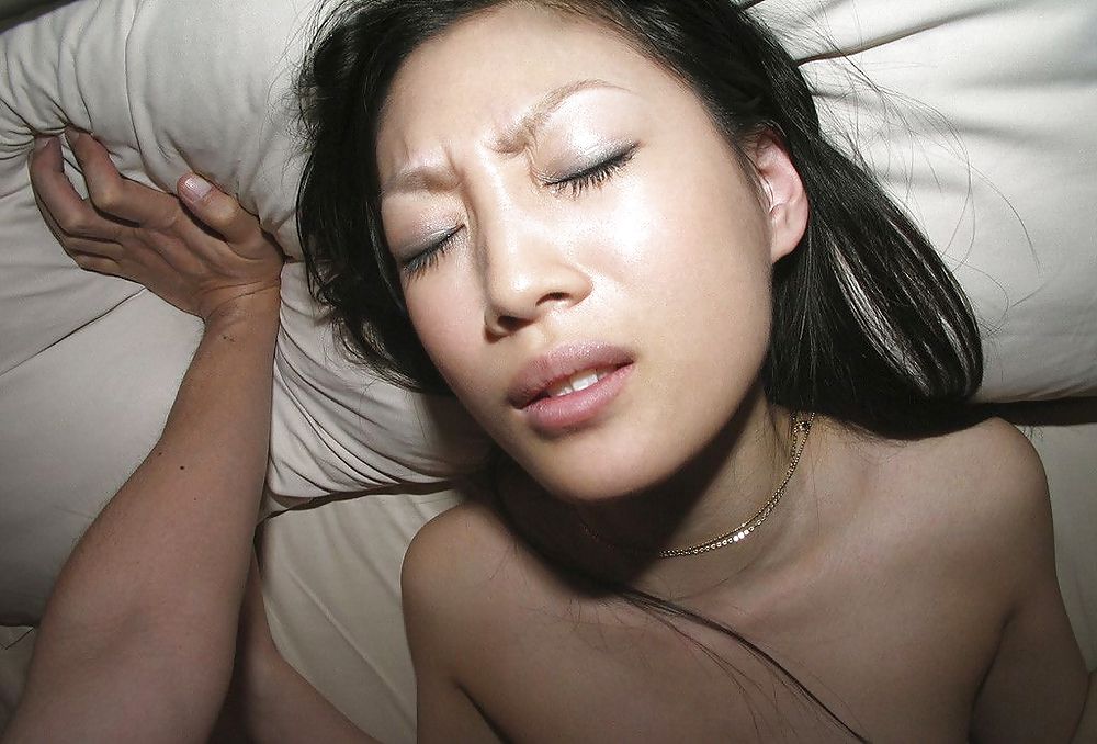 Cute Japanese Orgasm Face 2 porn gallery