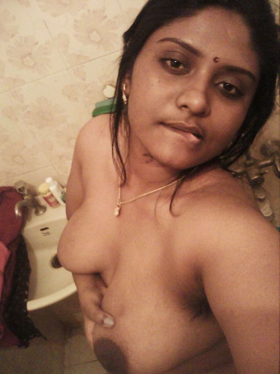 Horny Tamil Aunty 4 Pics Xhamster