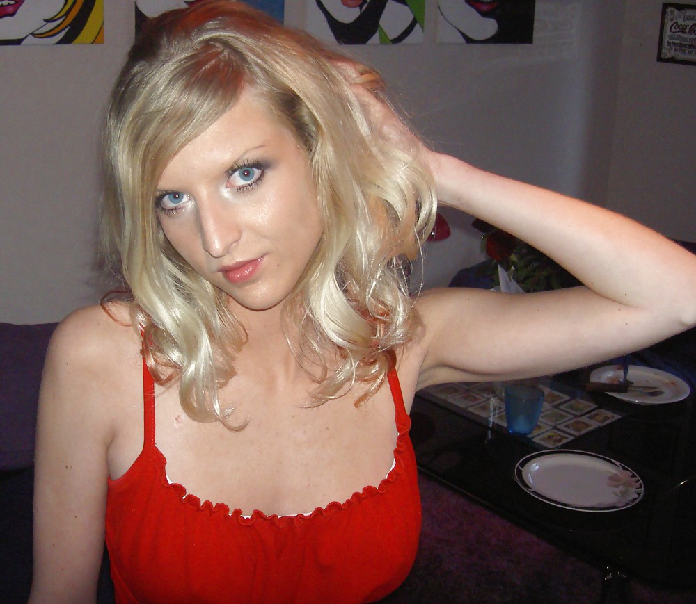 Sexy Blonde Angel porn gallery