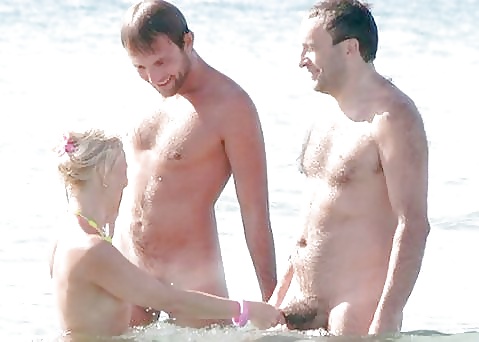 the summer is hot with friends ..5 porn gallery