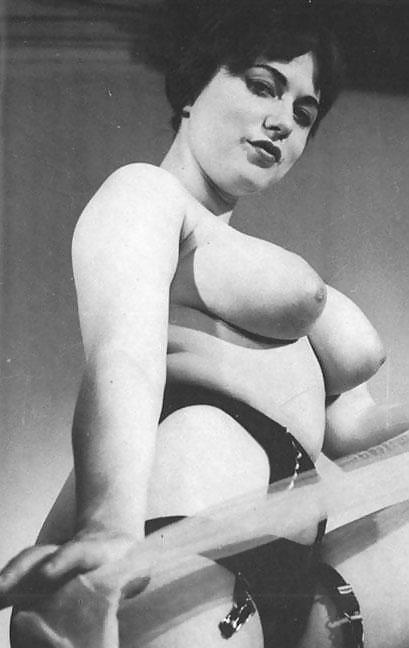 Busty women 88 (Vintage special) porn gallery