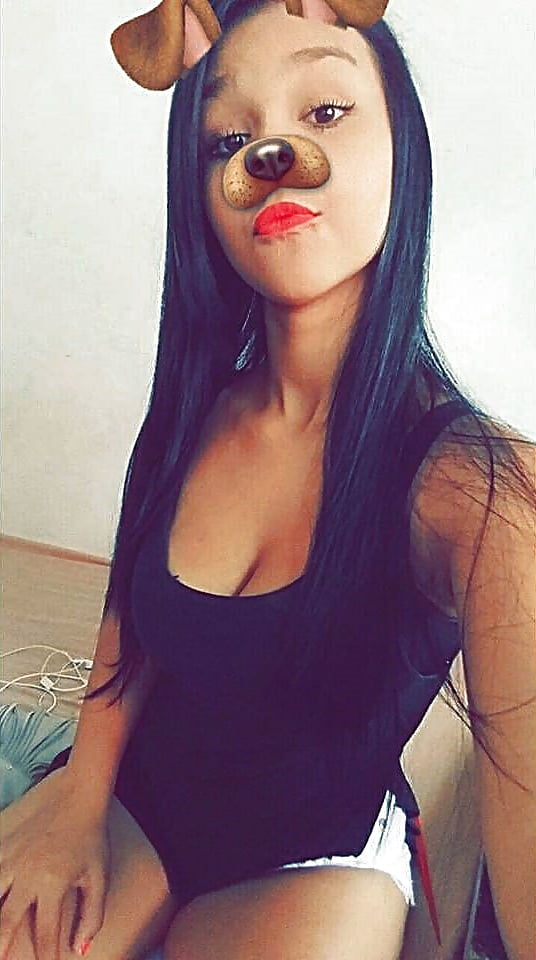 Emily Peitudinha Gostosa do Face porn gallery