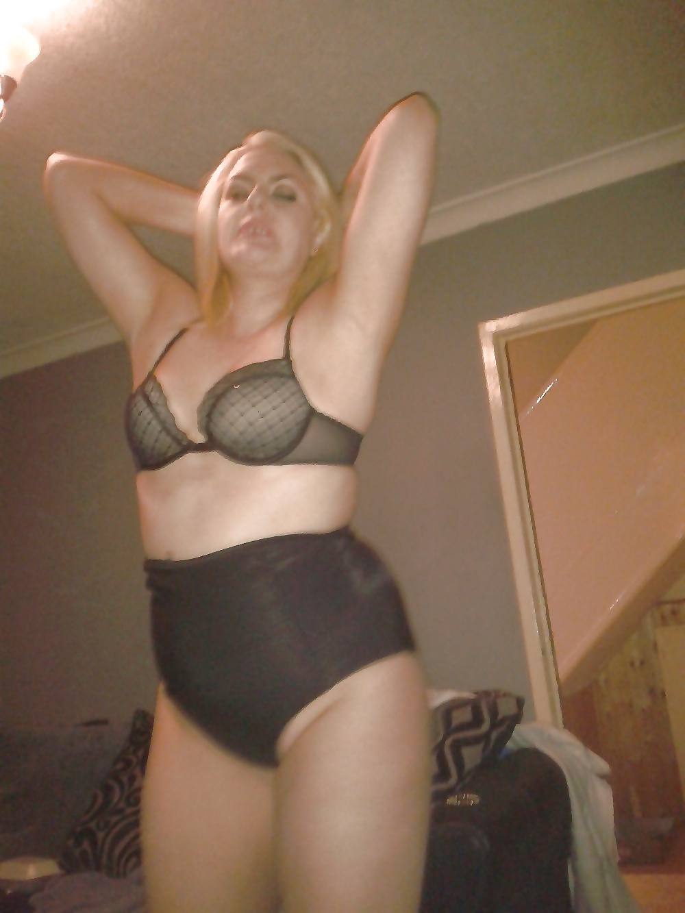 Michelle b Scottish slut porn gallery