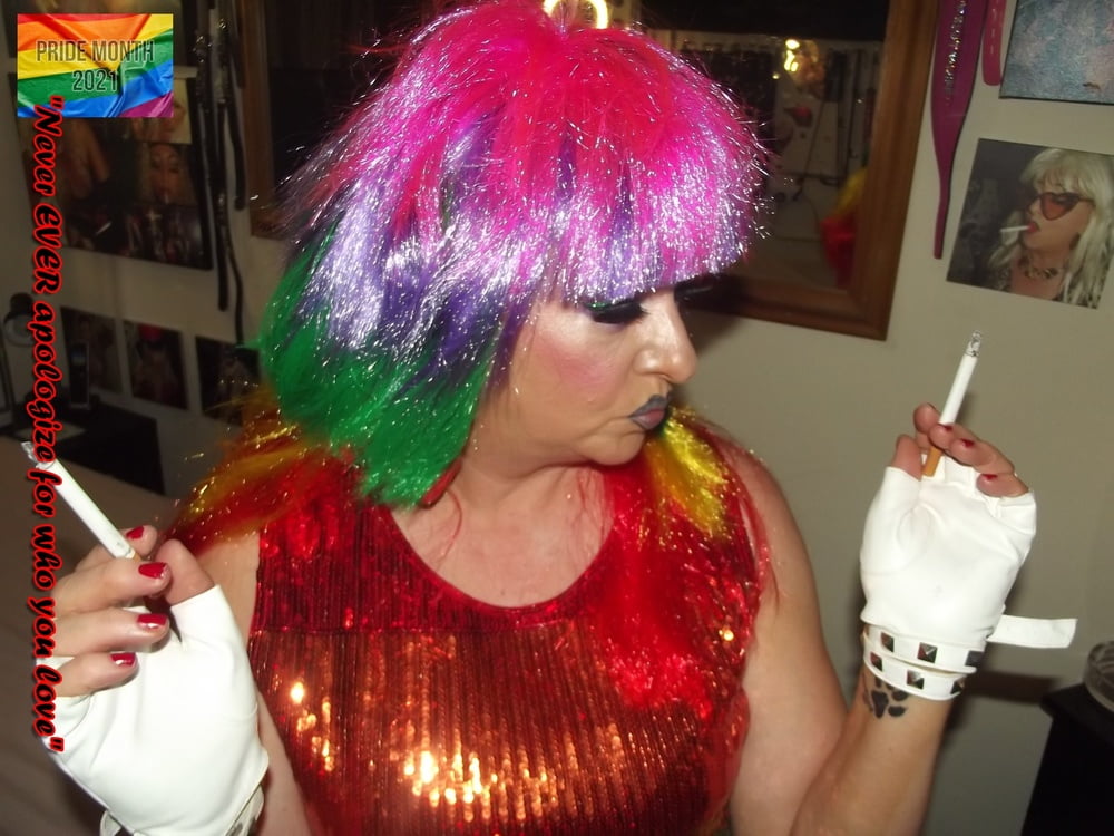 WHORE WITH PRIDE - 46 Pics 
