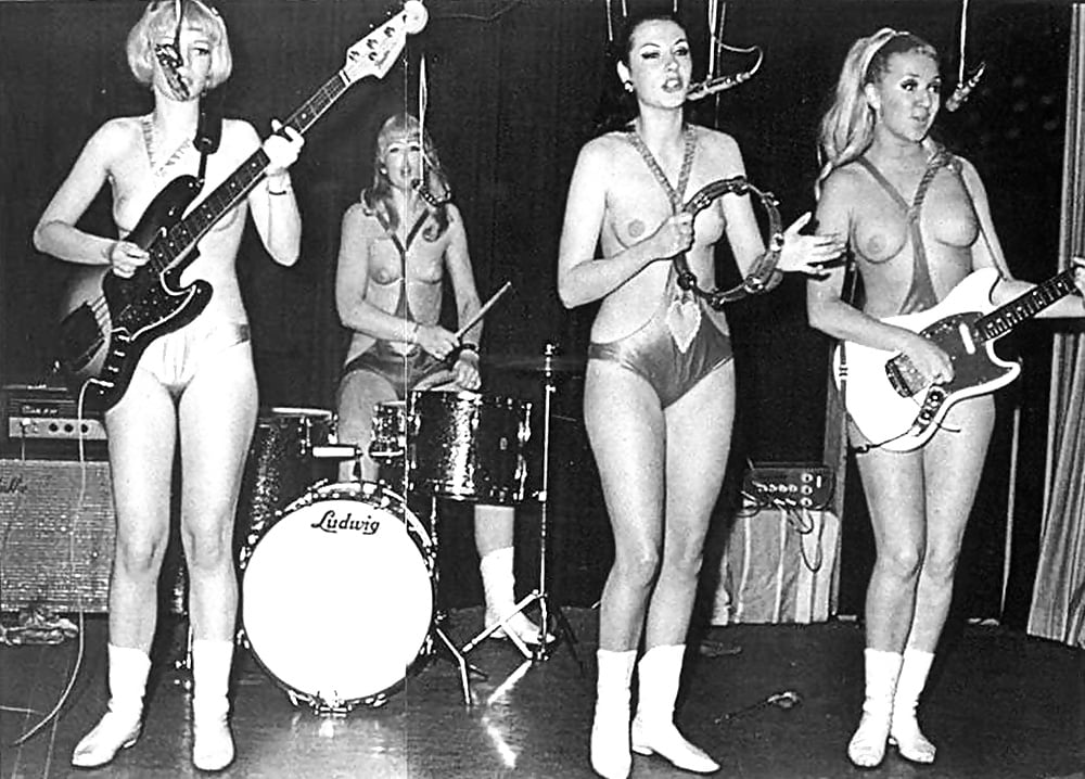 Nude Female Musicians.
