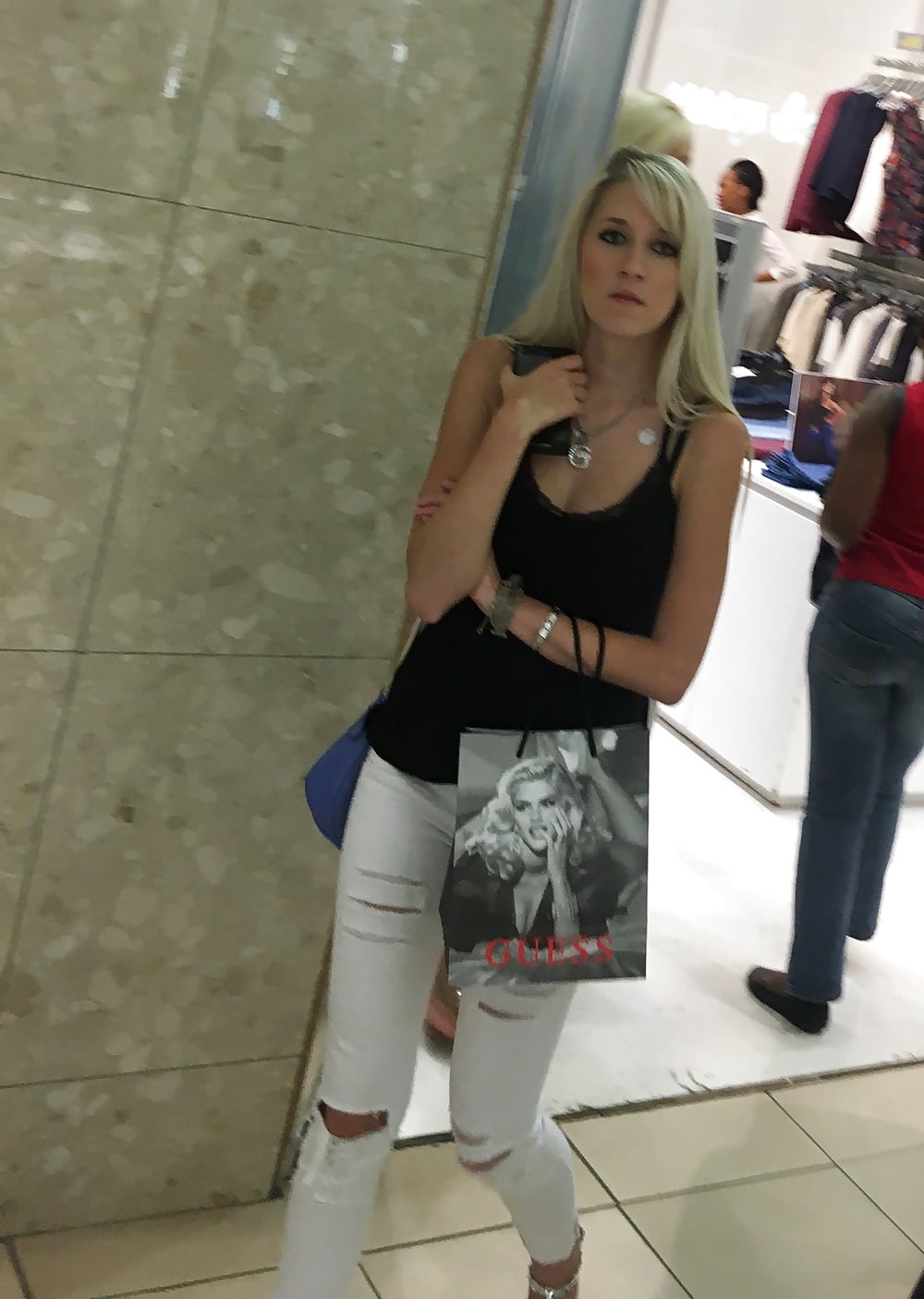 sluts - who do you choose? porn gallery