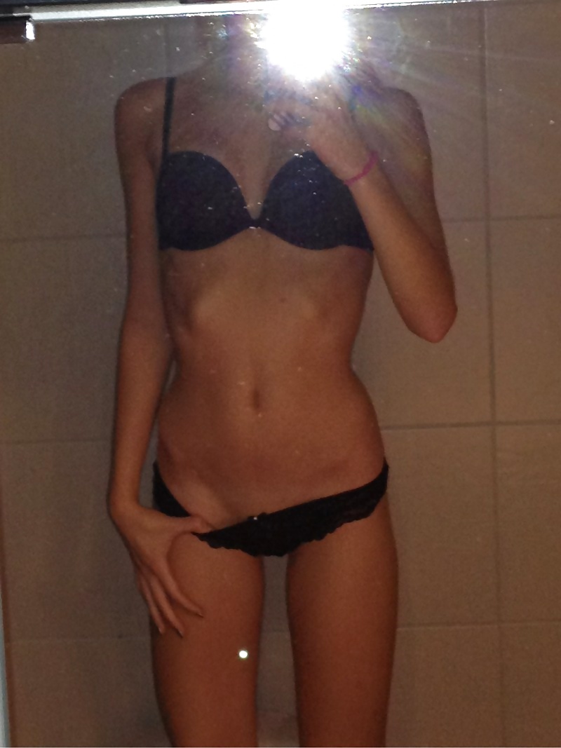 Will mich gerade ein wenig zeigen porn gallery