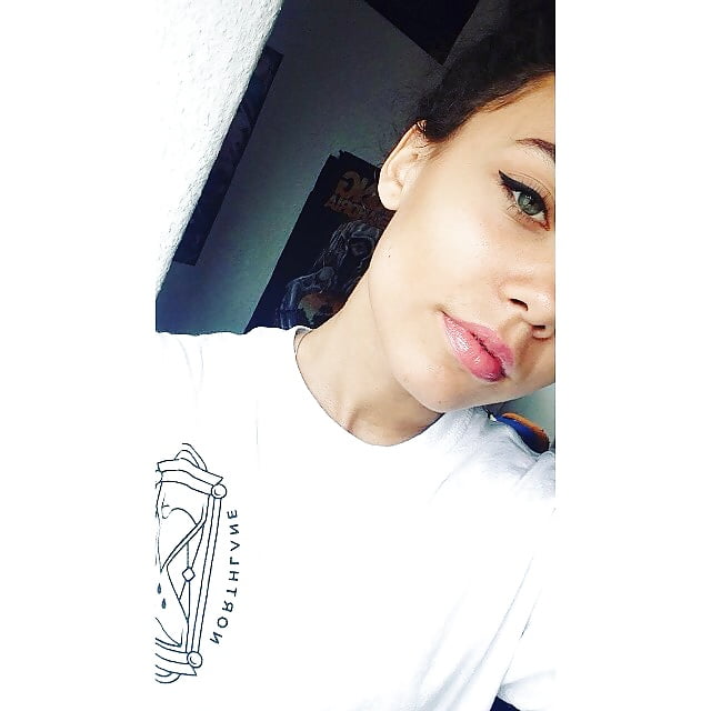 Previews porn gallery