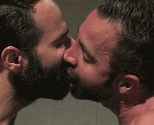 gay kiss Gallery