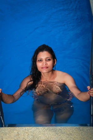Reshma Nair - 19 Pics | xHamster