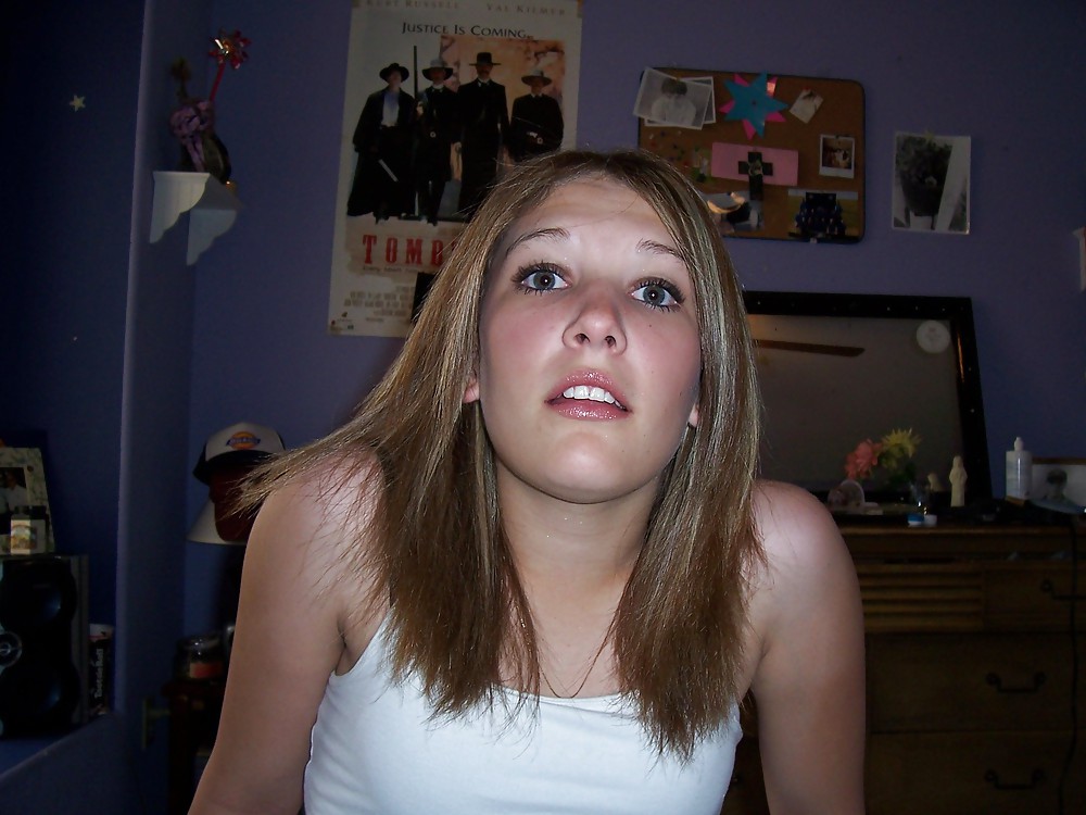 KLEINE SCHLAMPE II porn gallery