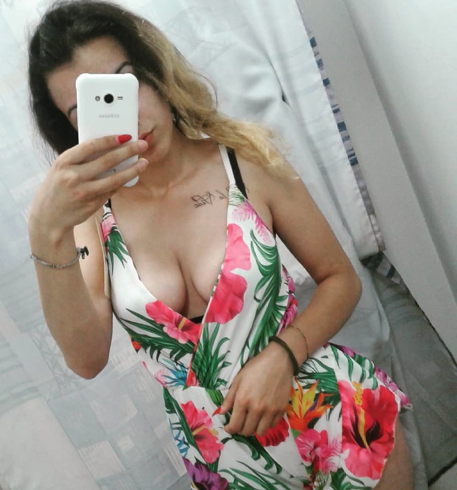 Instagram Slut Luciana porn gallery