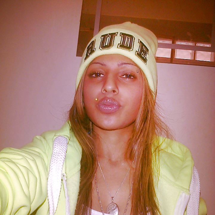 Joana Rhys Adriana porn gallery