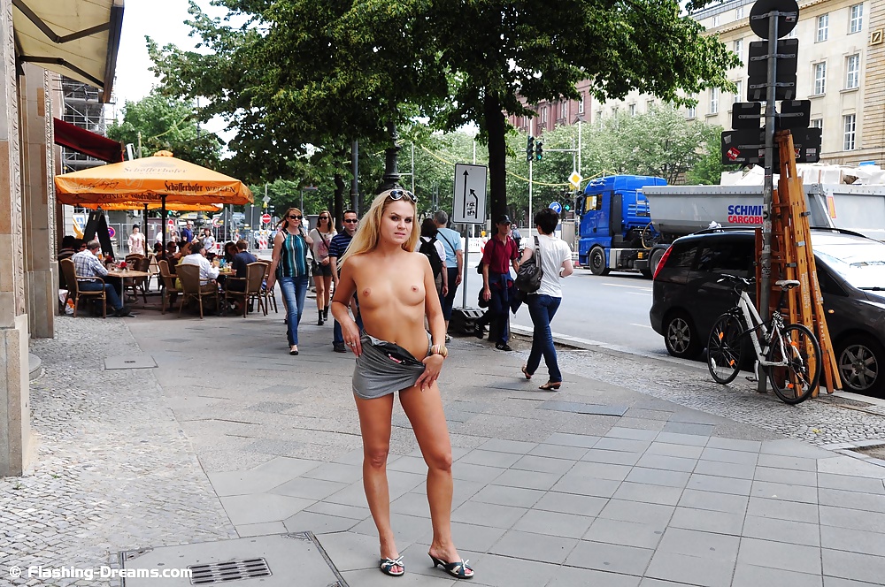 Public Nude In Berlin 4 porn gallery