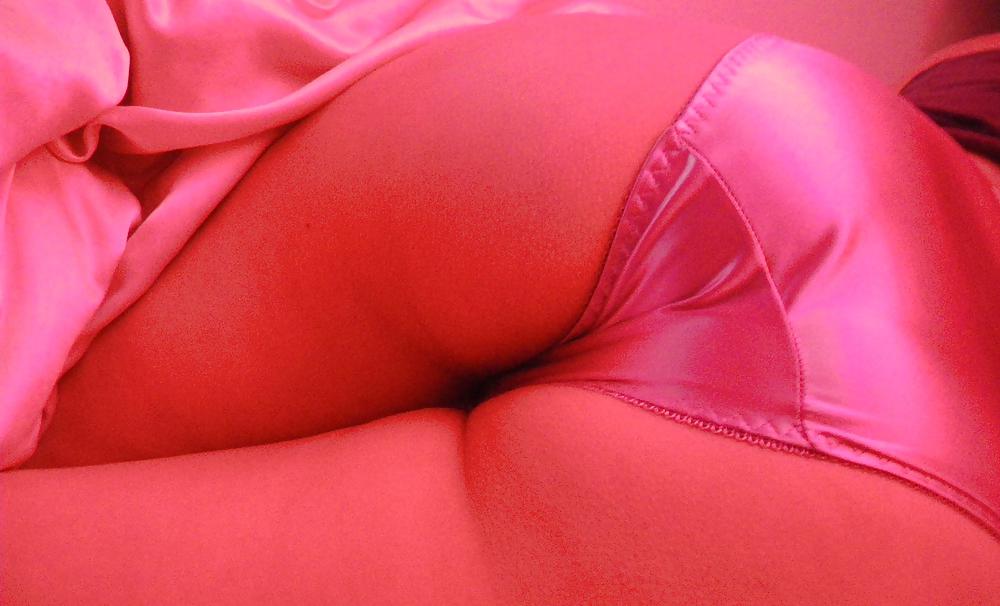 SATIN PVC & ME porn gallery