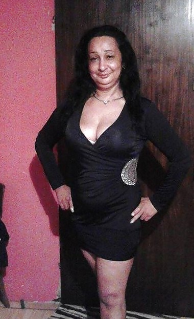 MILF Dukica Ciganka porn gallery