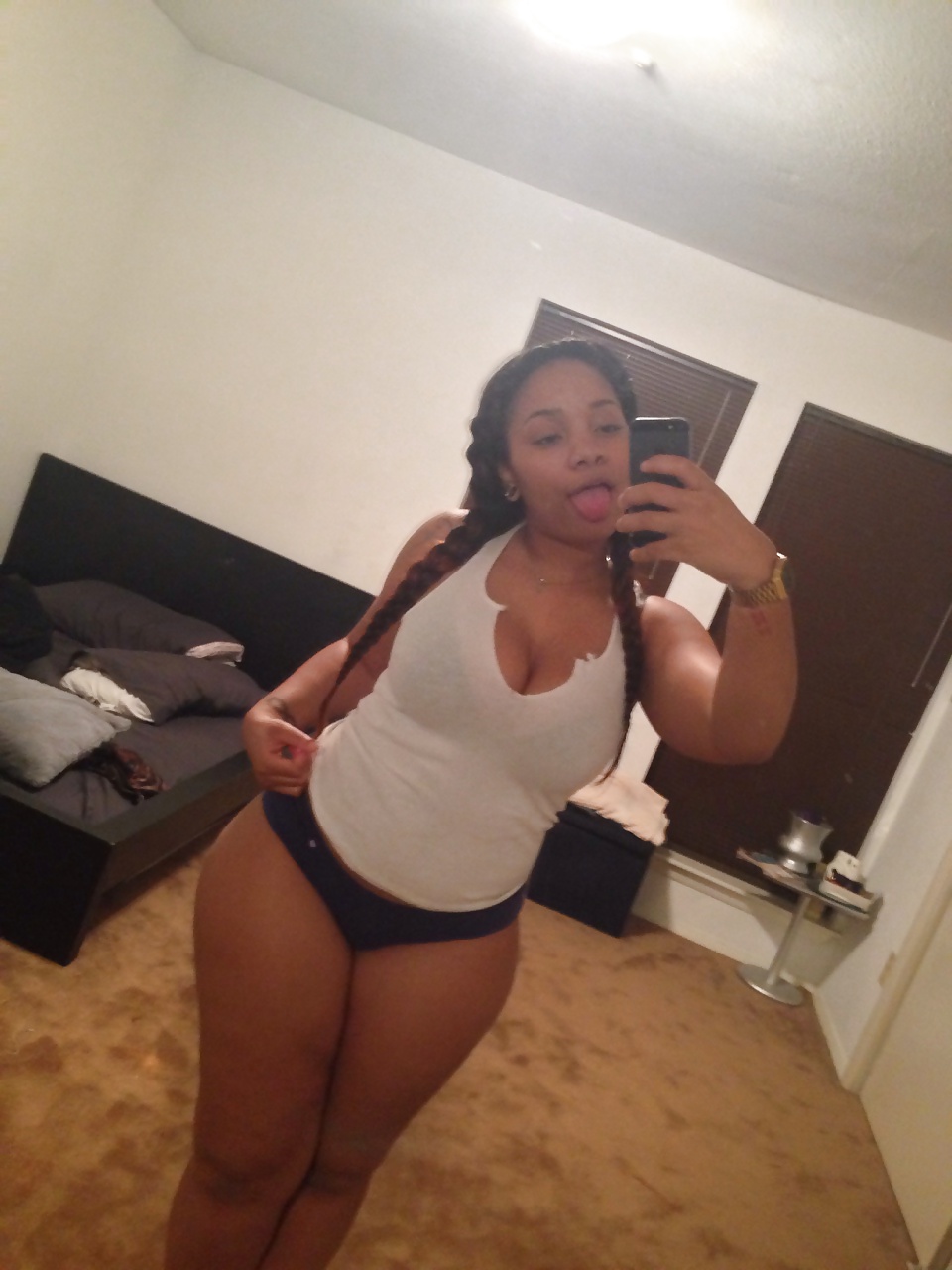 Thick Black Girl Selfie 2 porn gallery