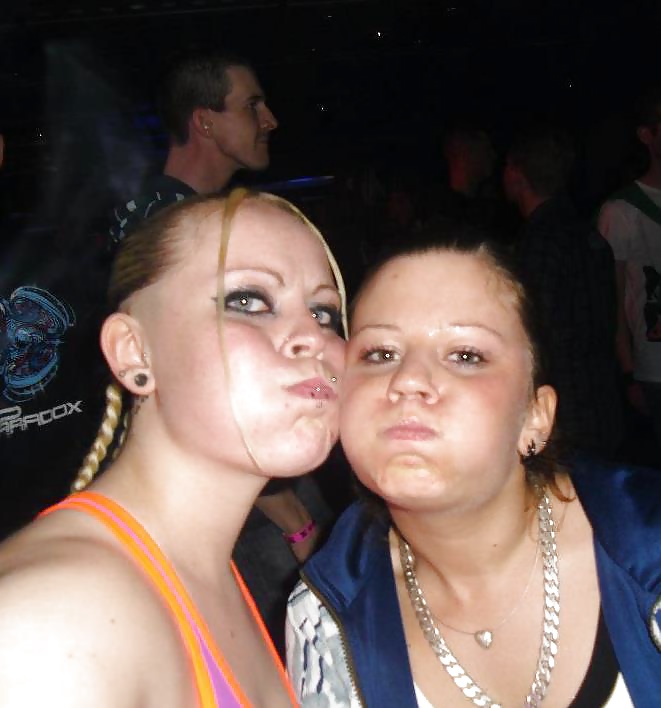 Some awesome cutie Friends! porn gallery