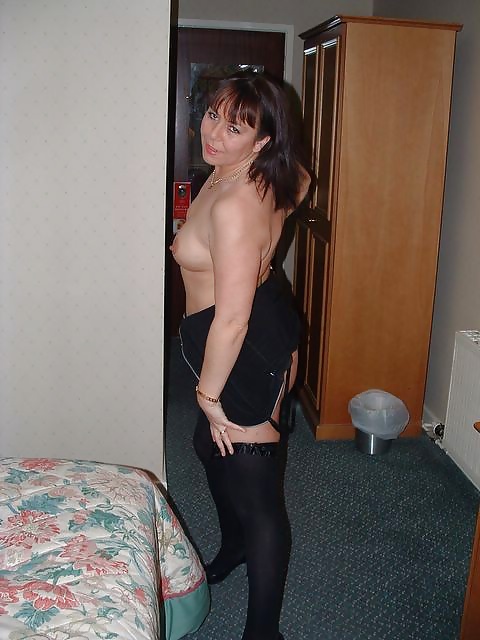 Sexy Mature Milf Jo 2 porn gallery