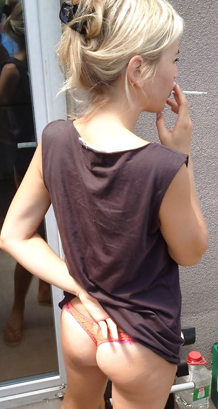 Smoking Hotties 10 porn gallery