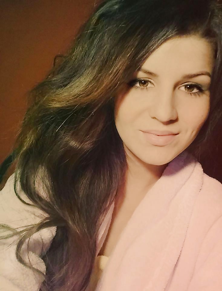 Hot Hugarian Teens 3. porn gallery