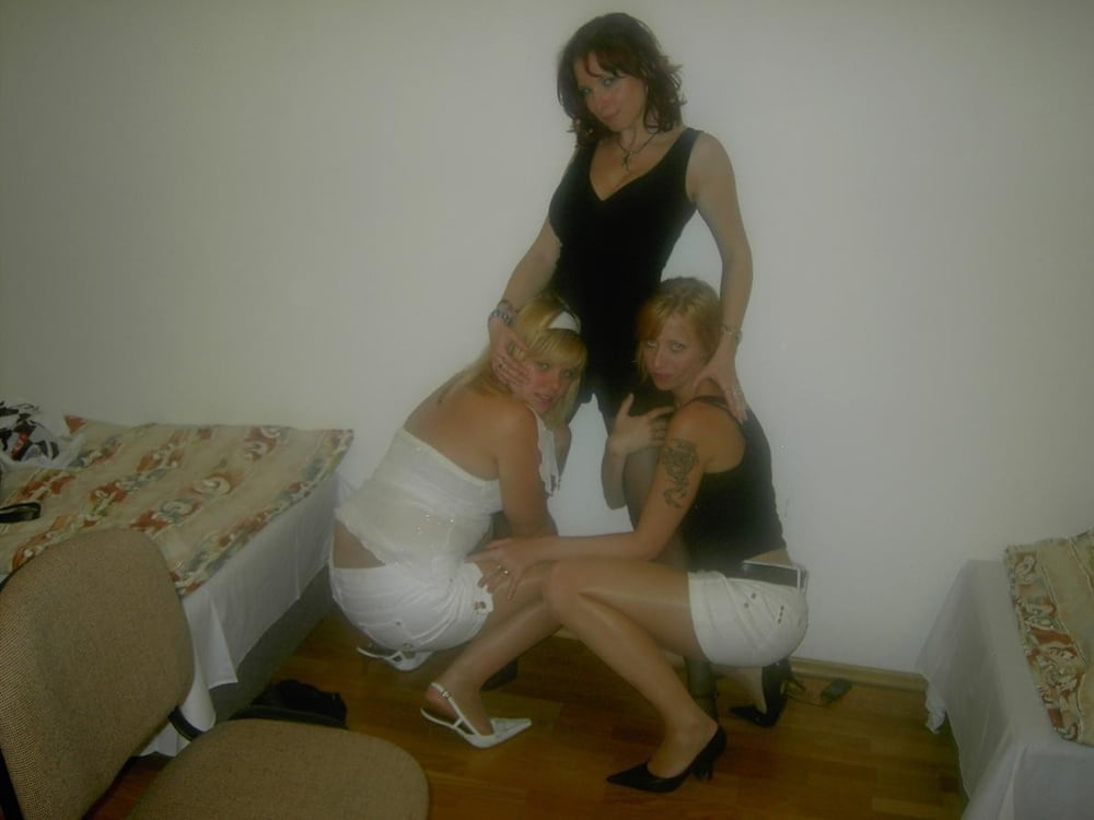 Hot blonde and two friends in pantyhose - 32 Photos 