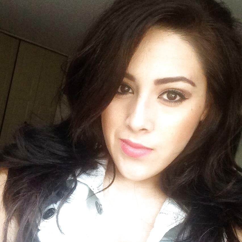 Neyeli Tetona Profile porn gallery