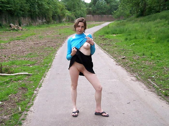 Flashing Set 147 porn gallery