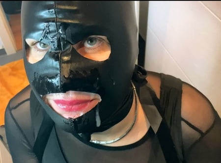 black and white pissing and blowjob         