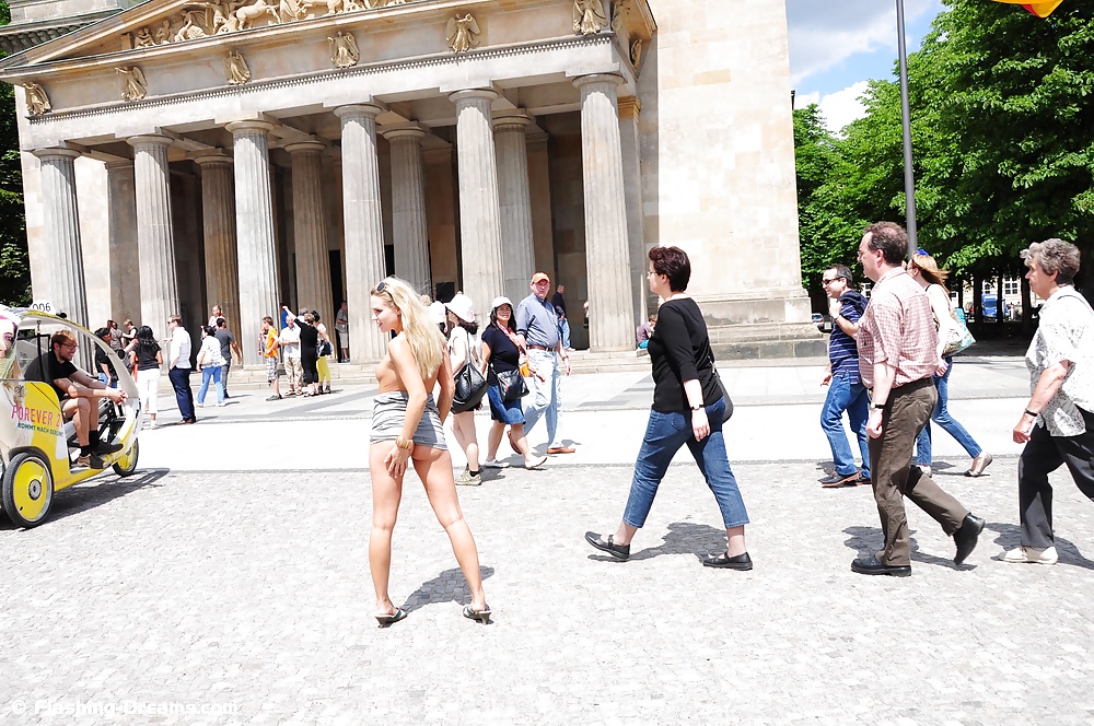 Public Nude In Berlin 3 porn gallery